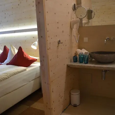 Ξενοδοχείο Mondholzhotel